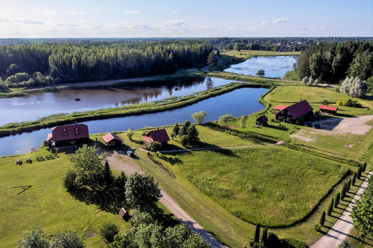Viesu Nams Rukisi Hotell Rugaji Exteriör bild